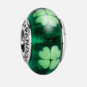 Authentic Pandora 4 Leaf Cover Murano